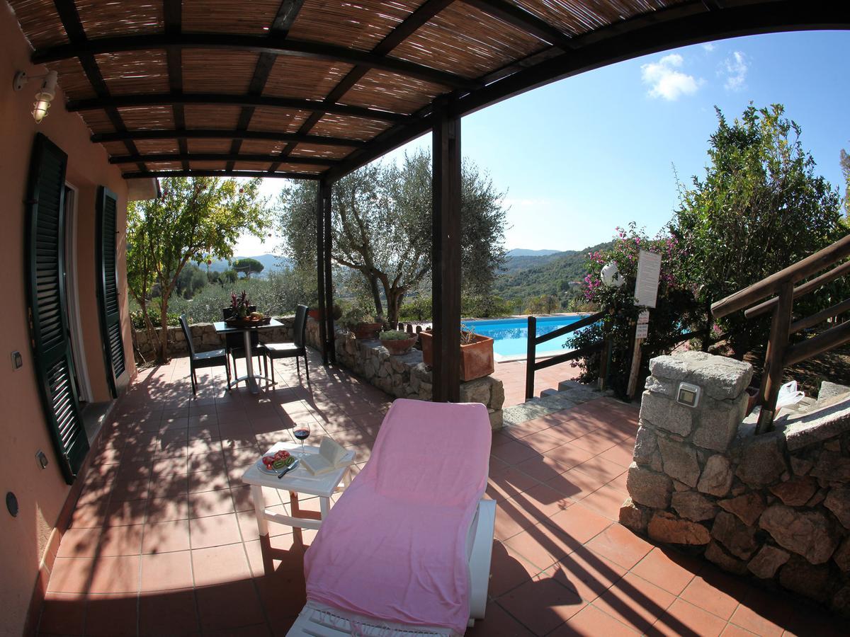 Residence Le Solane Marina di Campo Oda fotoğraf